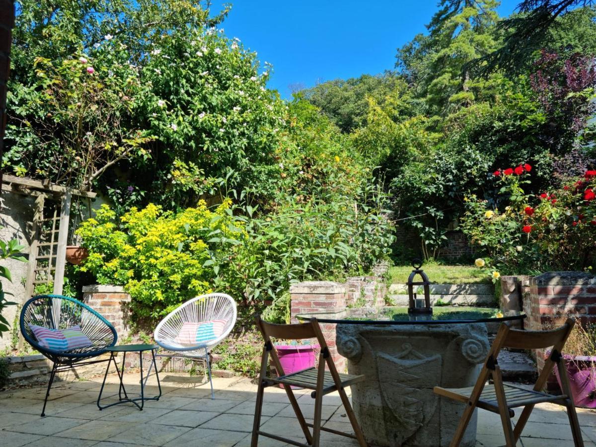 Suite De Charme Avec Jacuzzi Et Jardin Privatif Paris Au Calme Saint-Prix  Ngoại thất bức ảnh