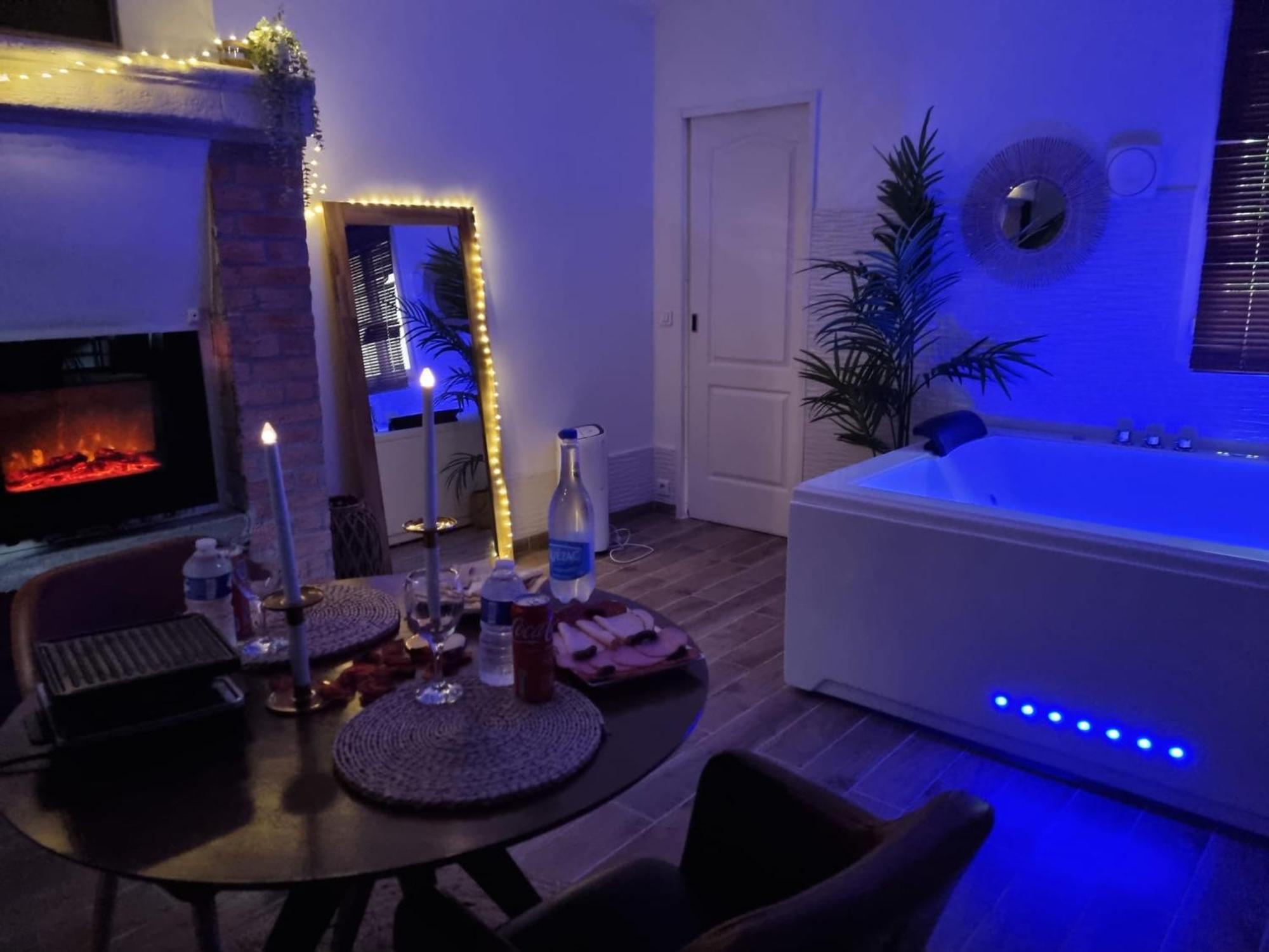 Suite De Charme Avec Jacuzzi Et Jardin Privatif Paris Au Calme Saint-Prix  Ngoại thất bức ảnh